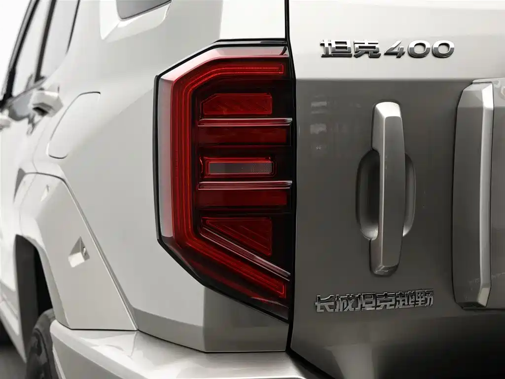 Tank 400 New Energy 2023 Hi4-T Super Edition фото 7