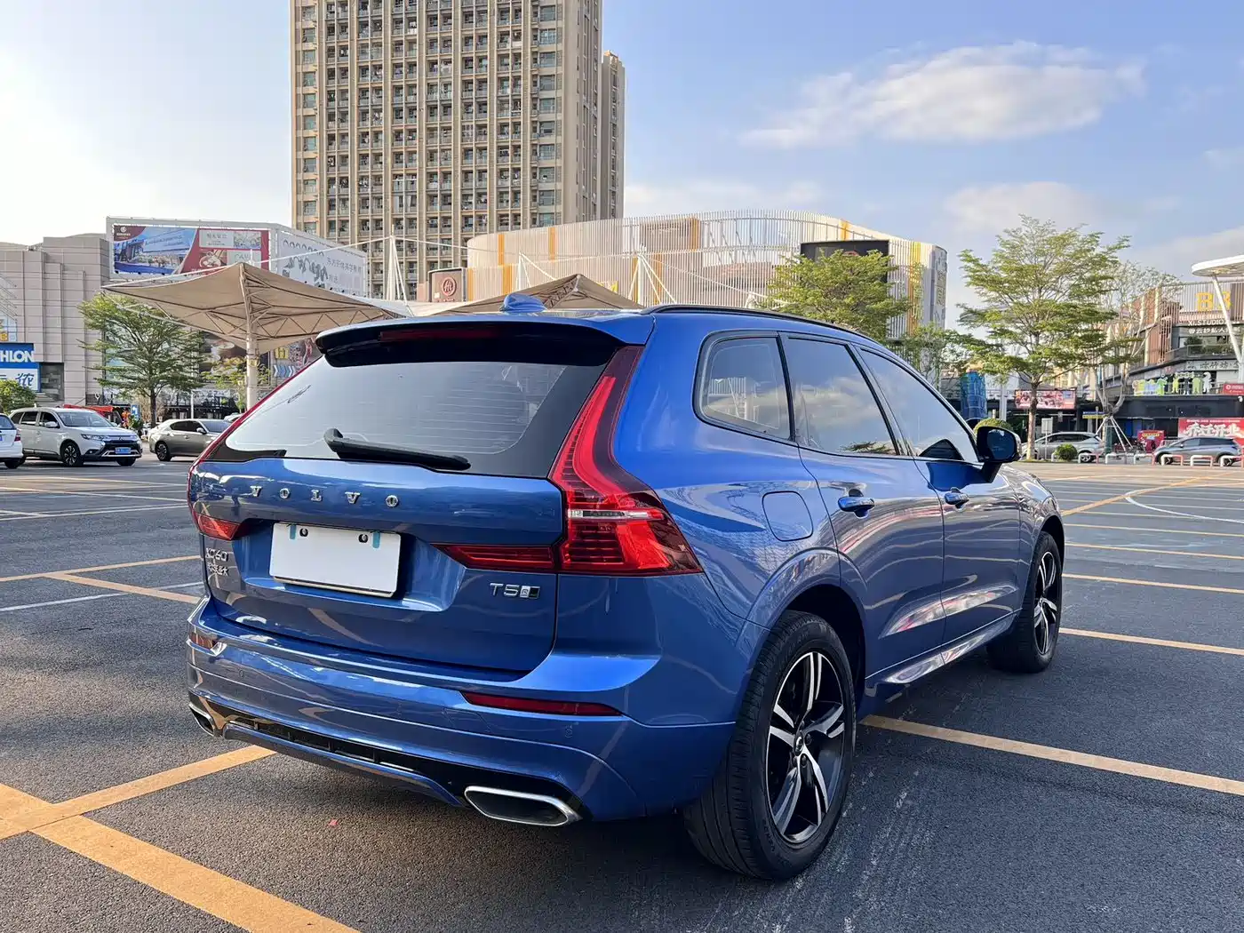 Фото 5 - Volvo XC60
