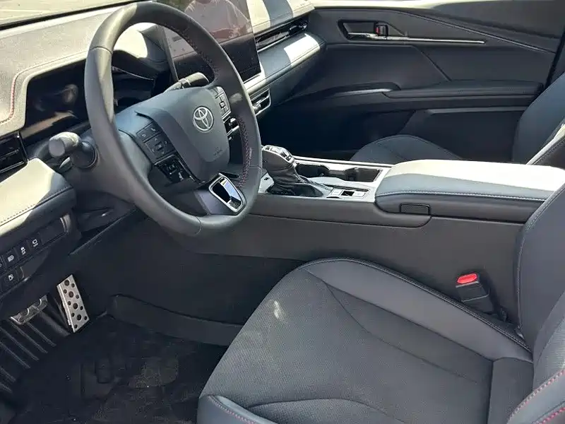Toyota Camry 2026 2026 Hybrid 2.0HE Elite Edition