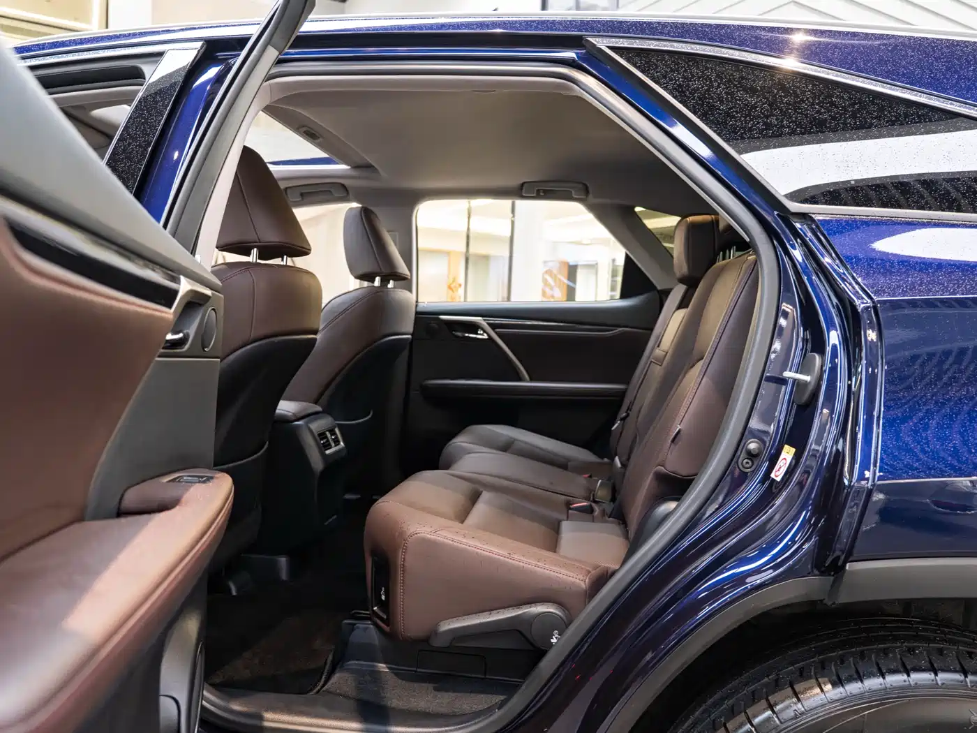 Lexus RX 2020 450hL 4WD Elegance Edition 7-Seater China VI фото 9