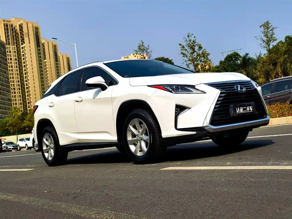 LEXUS RX