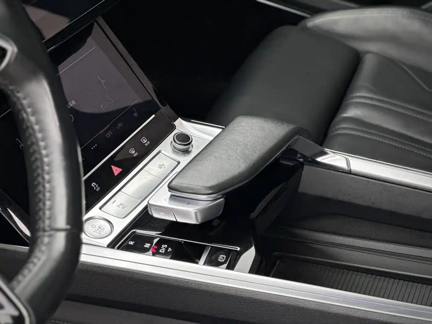 Audi e-tron (Import) 2019 55 quattro Technology фото 13
