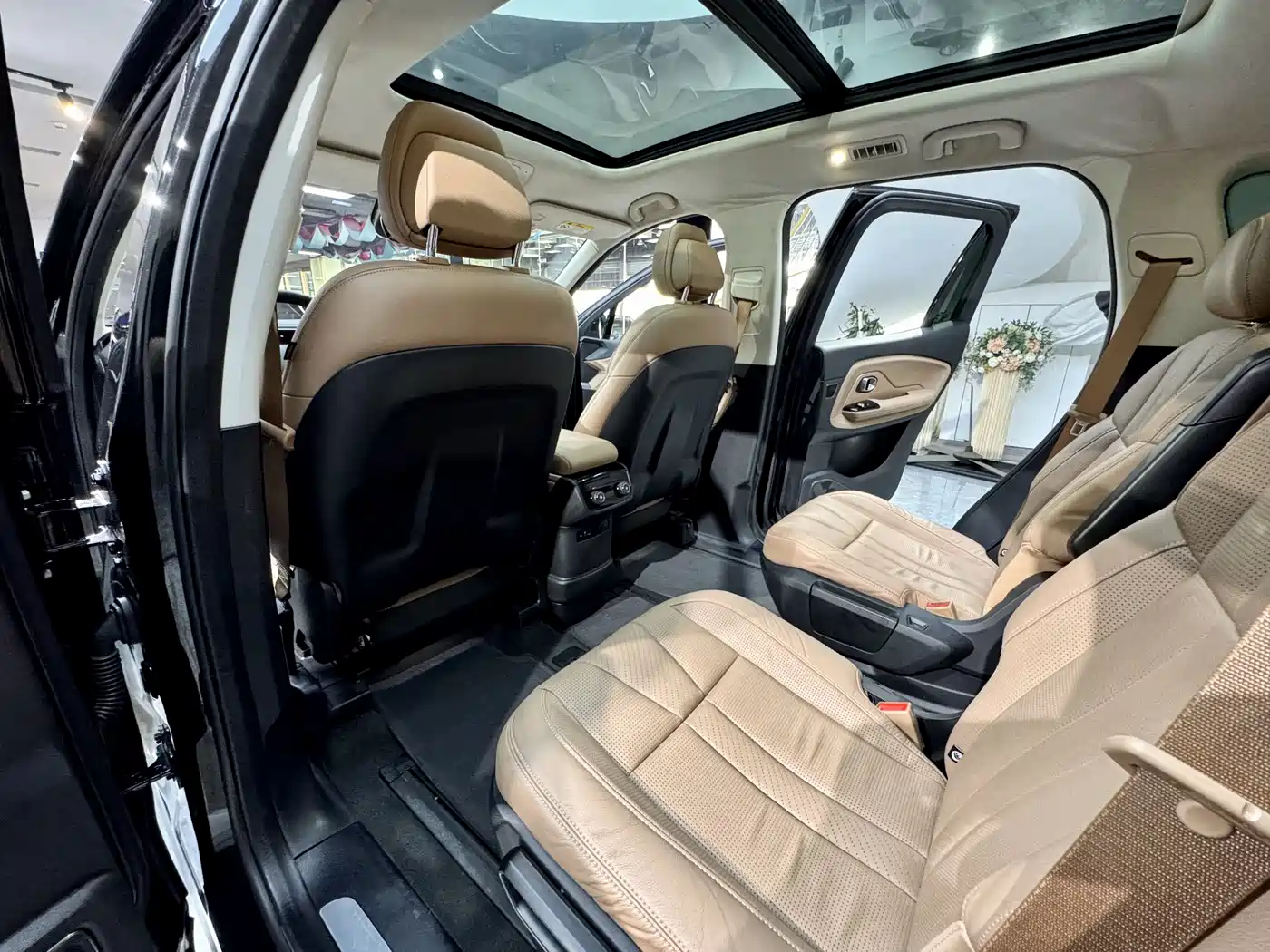 NIO ES8 2019 2018 355KM Standard 6-Seater