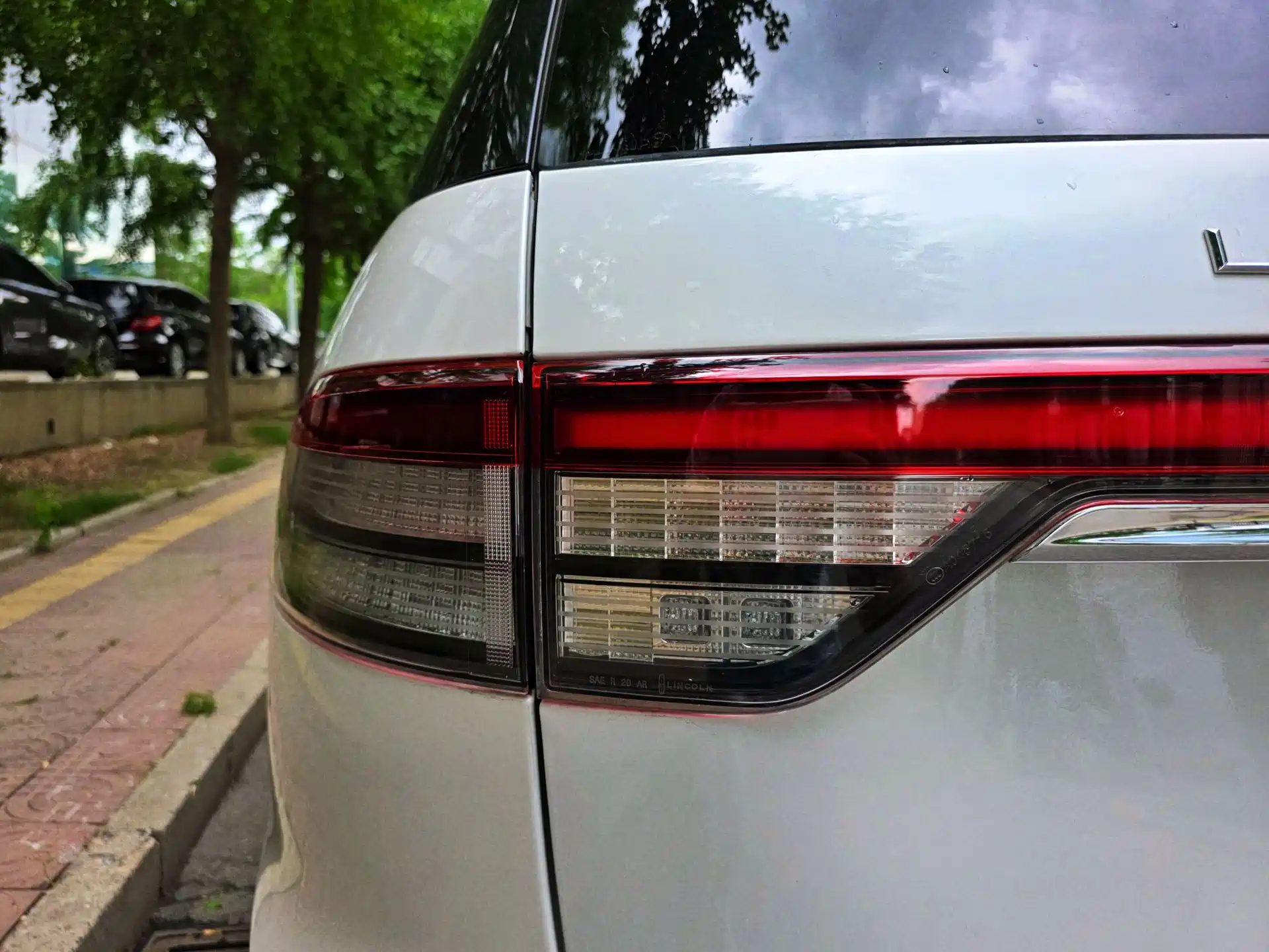 Фото 31 - Lincoln Aviator