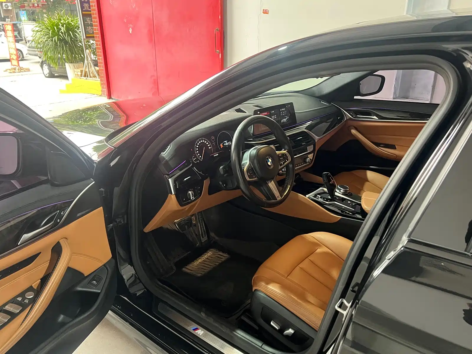 Фото 8 - BMW 5 Series