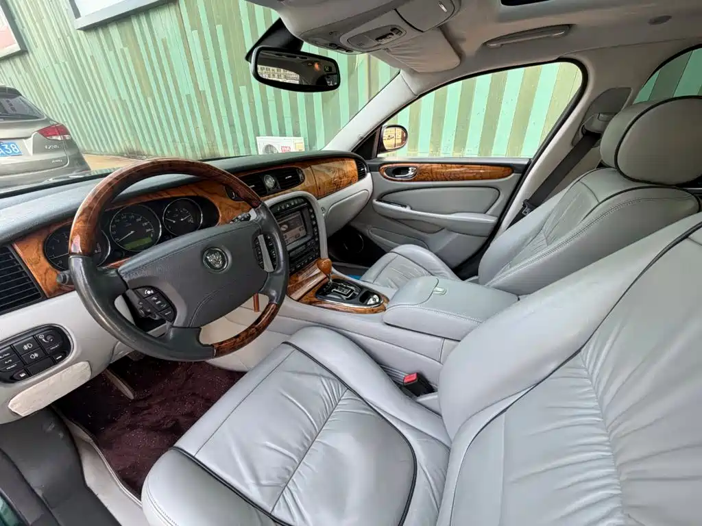 Jaguar XJ 2006 2007 Model XJ6L 3.0 Royal Long Wheelbase