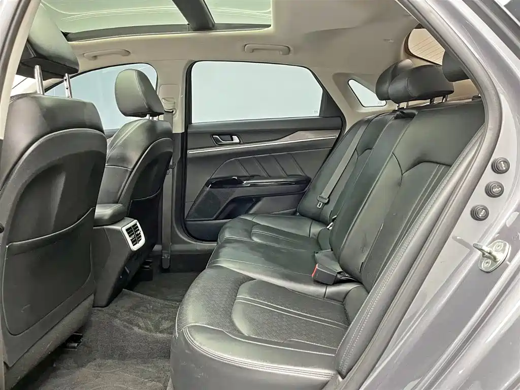Kia K5 2021 270T CVVD Renewal Edition фото 16