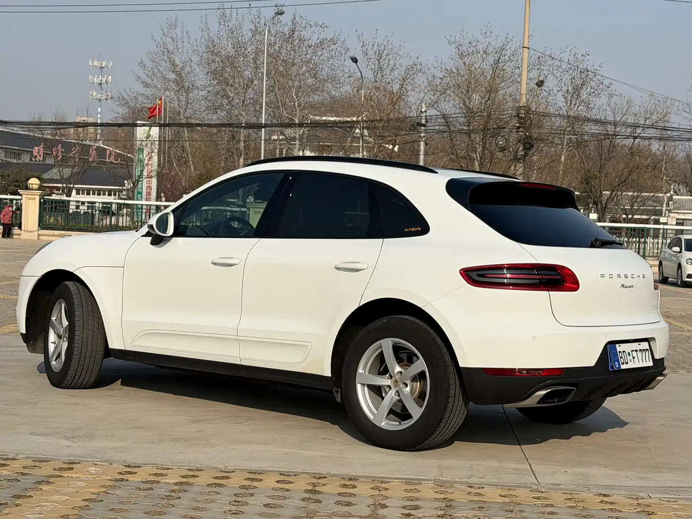 Porsche Macan 2017 Macan 2.0T фото 3