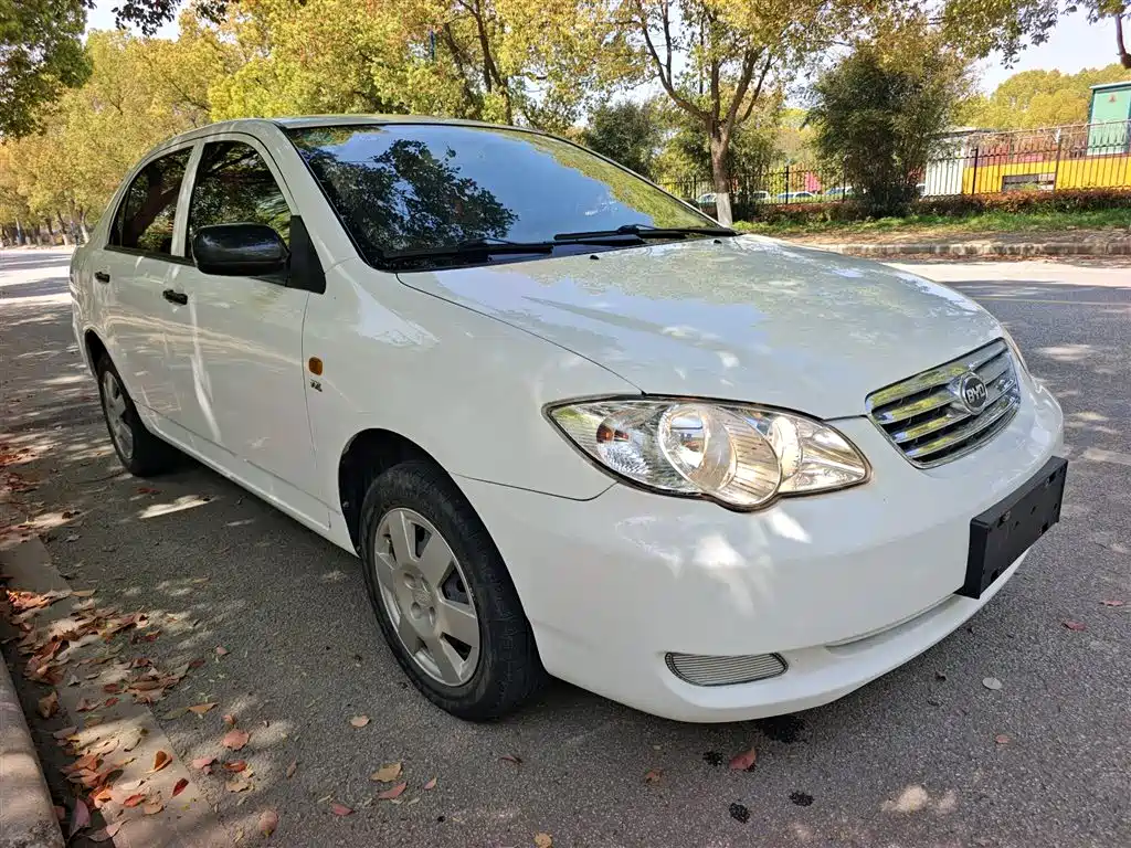 BYD F3 2012 Energy-saving Edition 1.5L Manual Comfort фото 21