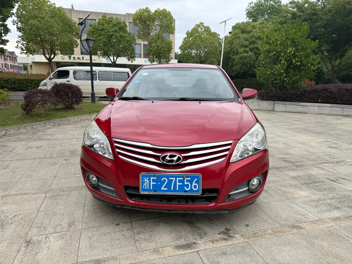 Hyundai Elantra 2011 1.6L Automatic Comfort фото 2
