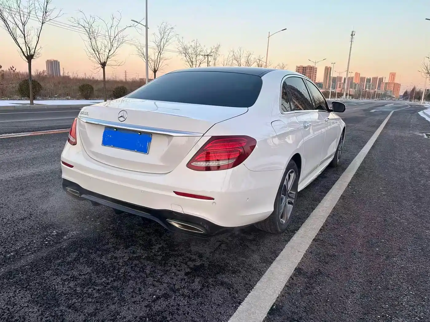 Mercedes-Benz E-Class 2016 E 200 L Sport Type фото 7