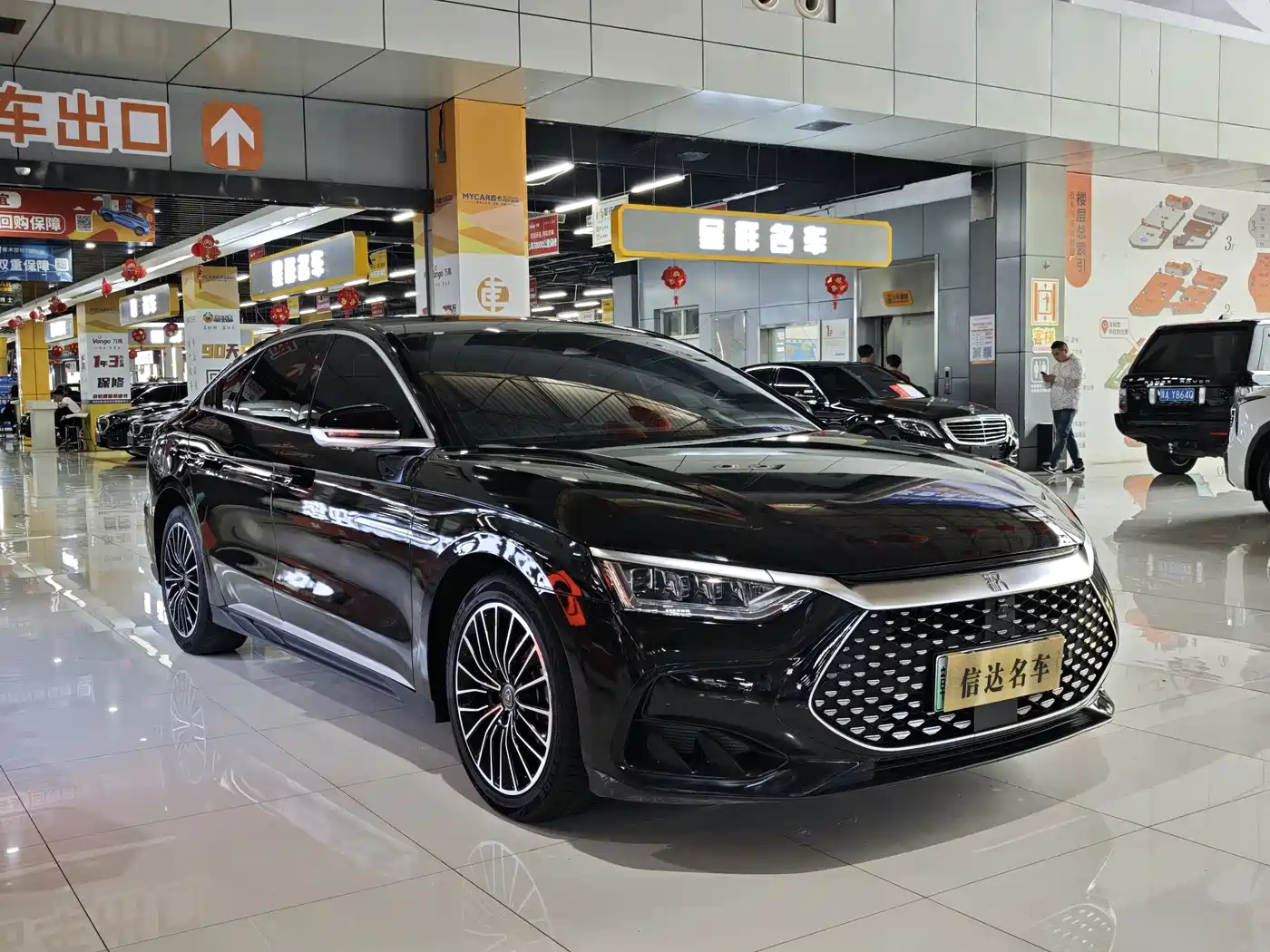 BYD Han 2022 DM-i 121KM Premium Edition фото 3