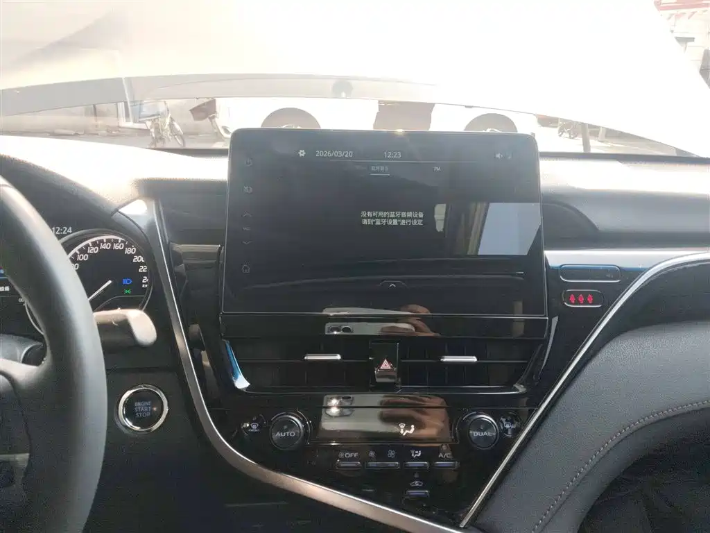 Toyota Camry 2021 2.0G Luxury Edition фото 8
