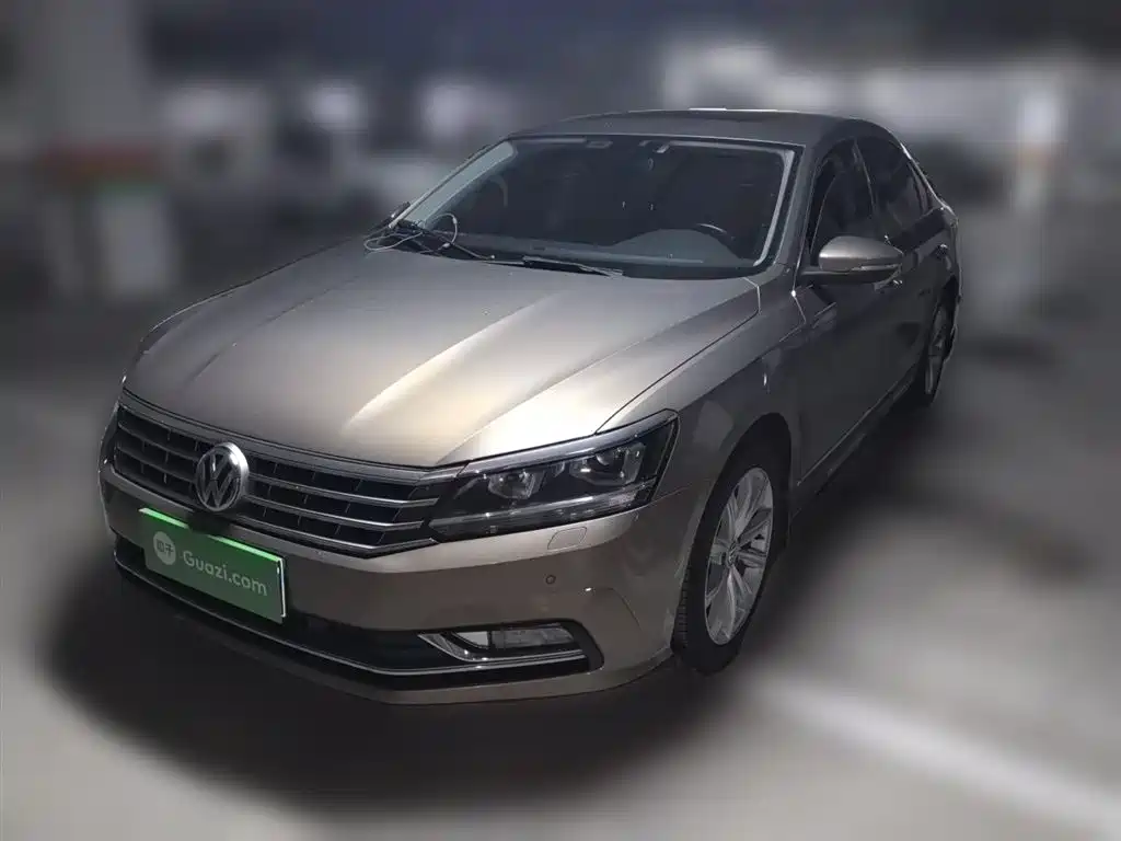 Volkswagen Passat 2016 330TSI DSG Executive Edition фото 2