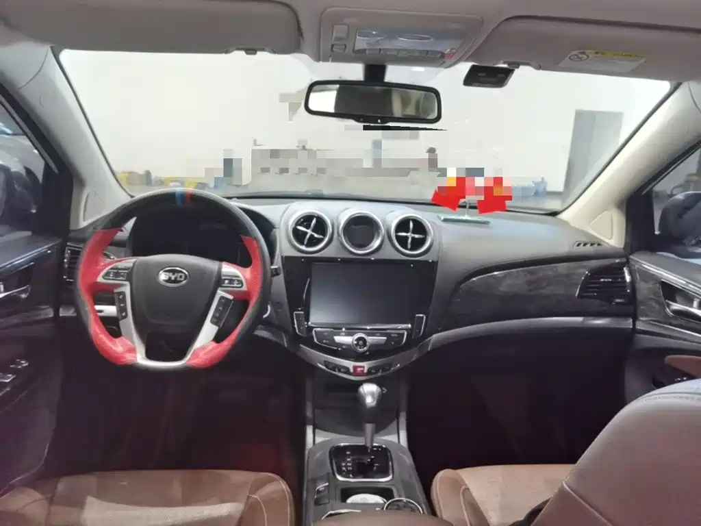 BYD S7 2017 2017 2.0T Automatic Luxury Model