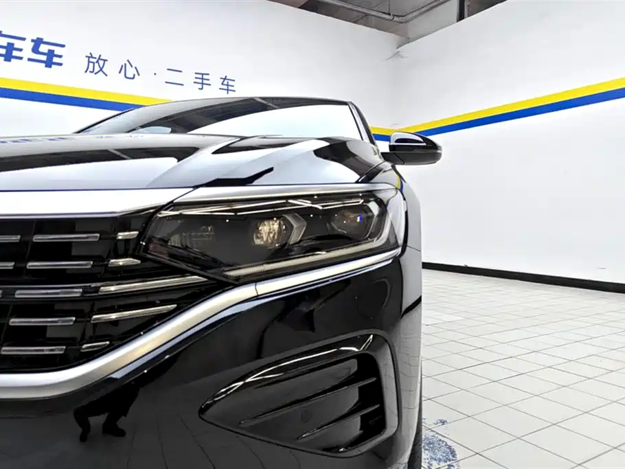 Volkswagen Passat 2023 Facelift 330TSI Elite Edition фото 5