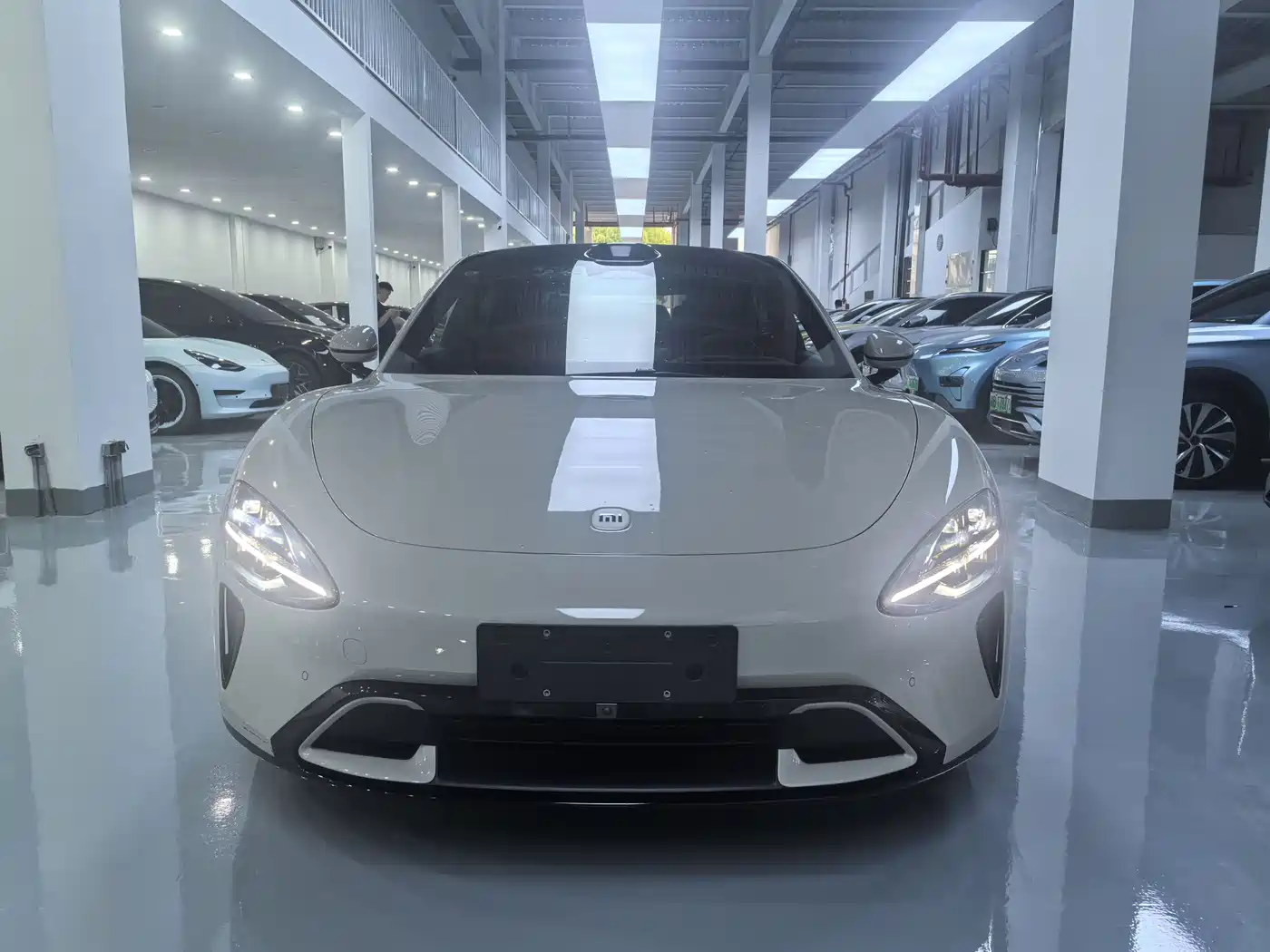 Xiaomi Auto Xiaomi SU7 2024 AWD Extended Range Advanced Smart Driving Max Edition фото 2