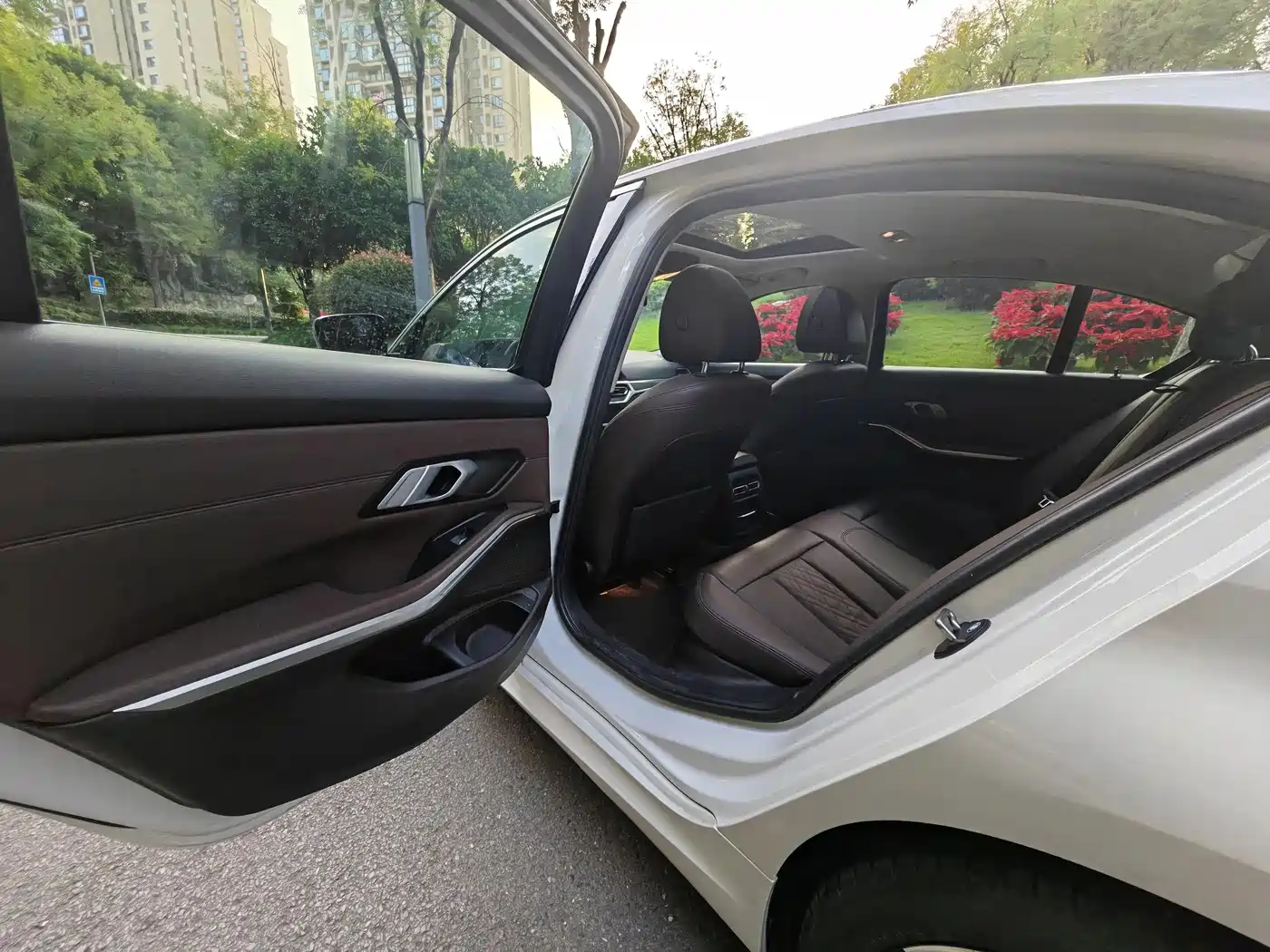 BMW 3 Series 2022 Facelift 325i M Sport Package фото 12
