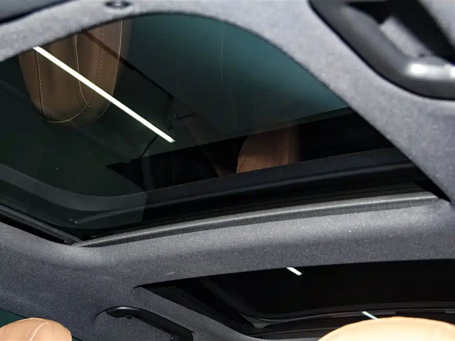 Mercedes-Benz E-Class 2025 Facelift E 300 L Luxury фото 27