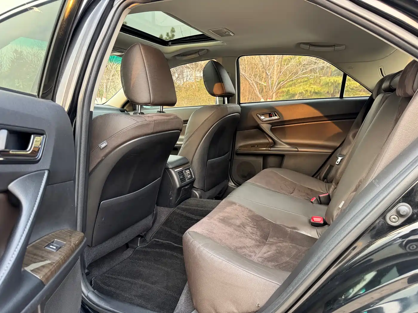Toyota Reiz 2013 2.5V Premium Edition фото 12
