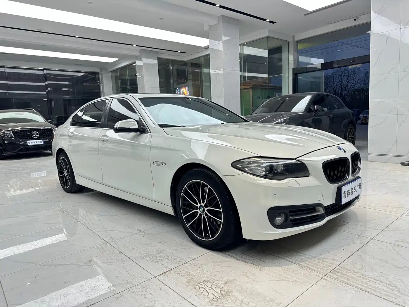 BMW 5 Series 2014 525Li Fashion Design Package фото 4