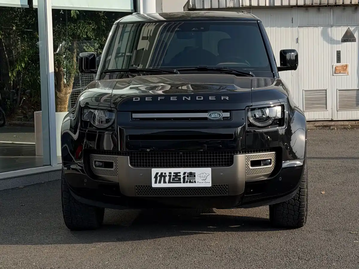 Land Rover Defender 2026 2025 110 3.0T P400 -Dynamic HSE