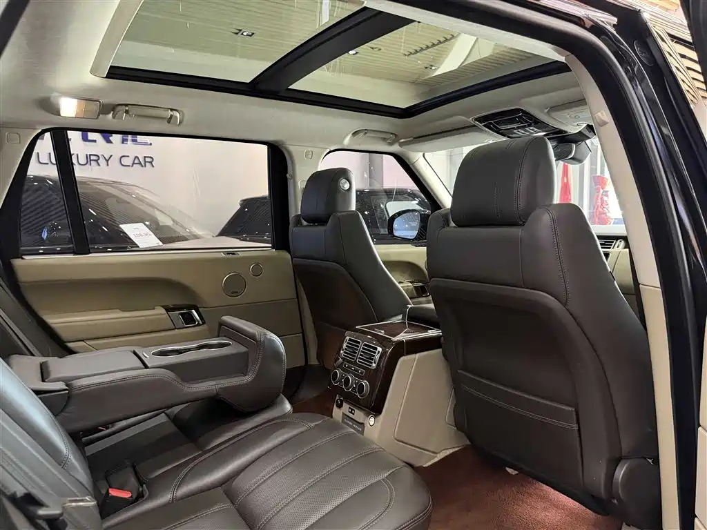 Land Rover Range Rover 2017 3.0 SC V6 Vogue LWB (Long Wheelbase) фото 11