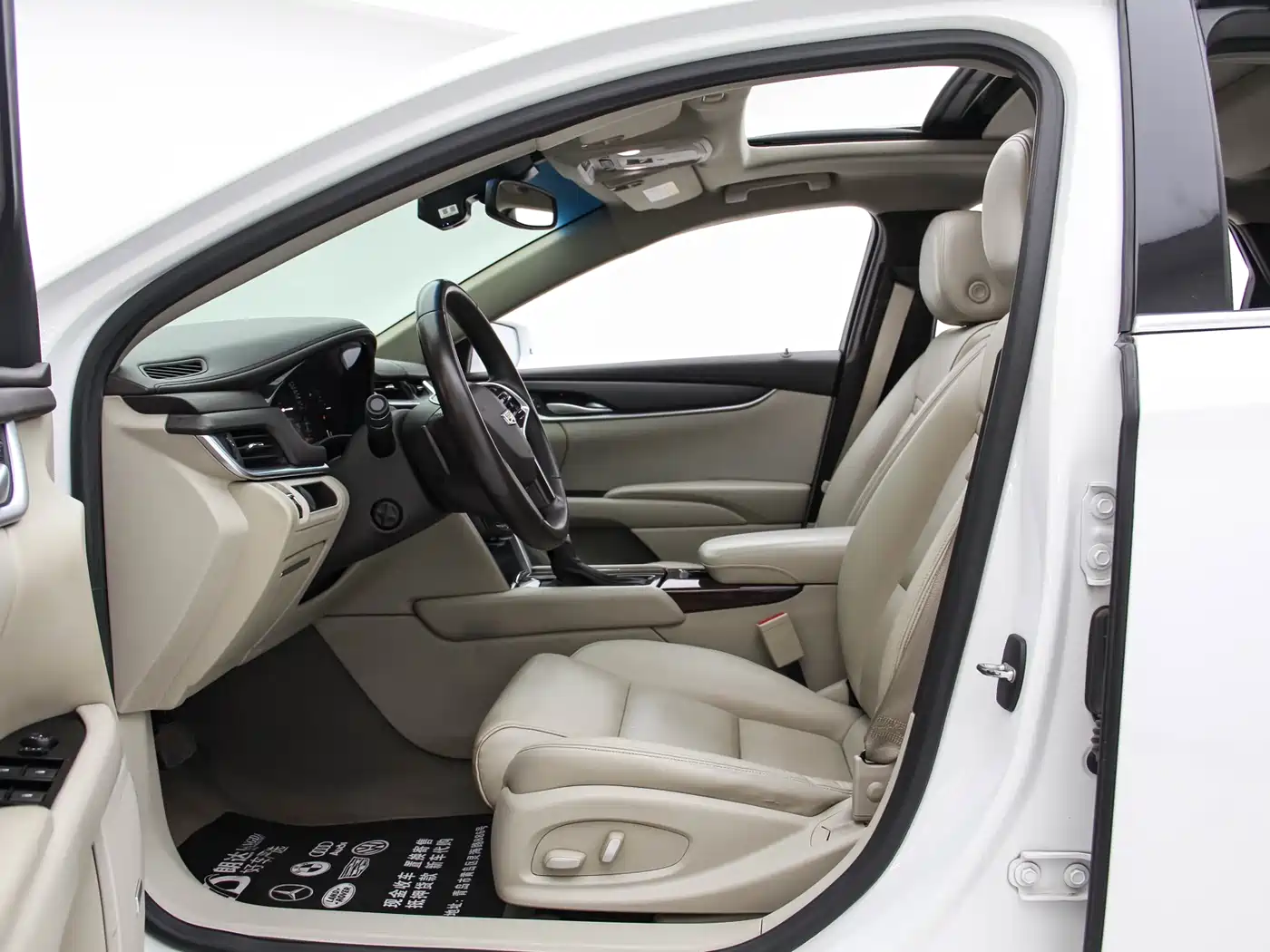 Cadillac XTS 2016 28T Technology фото 9