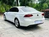 صورة 7 - Volkswagen Lamando