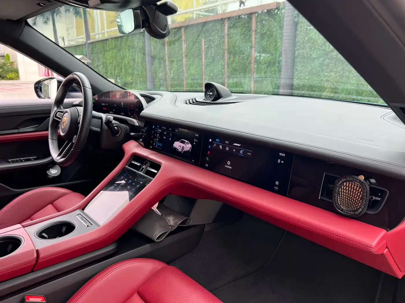Porsche Taycan 2022 Taycan фото 11