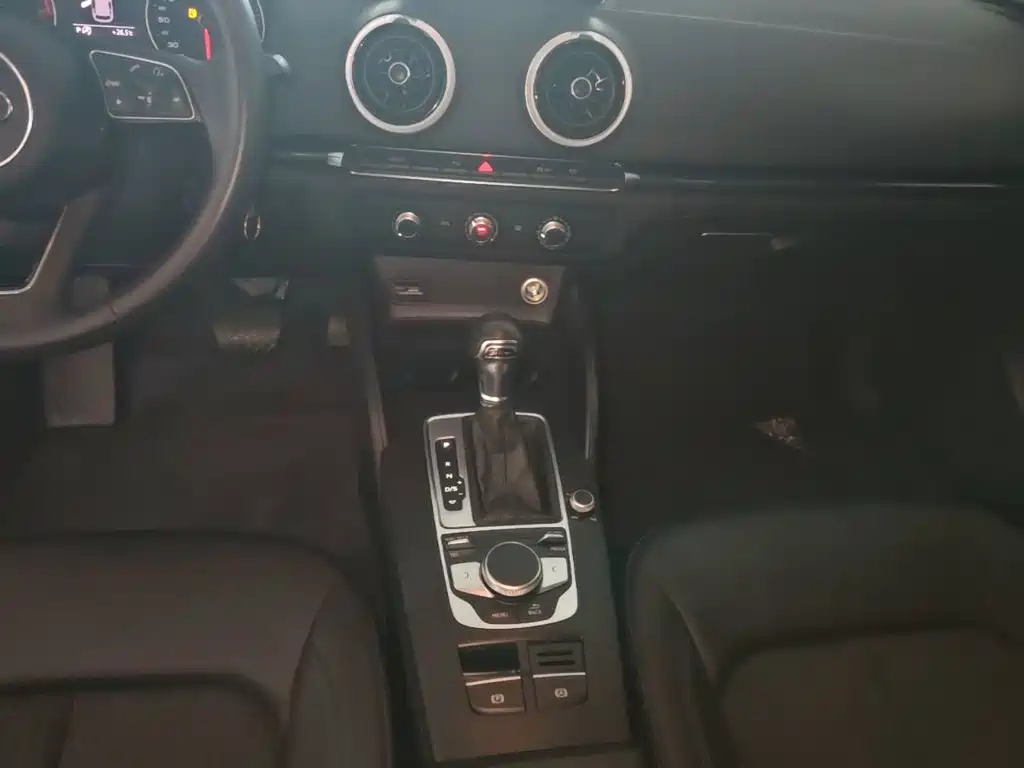 Фото 14 - Audi A3