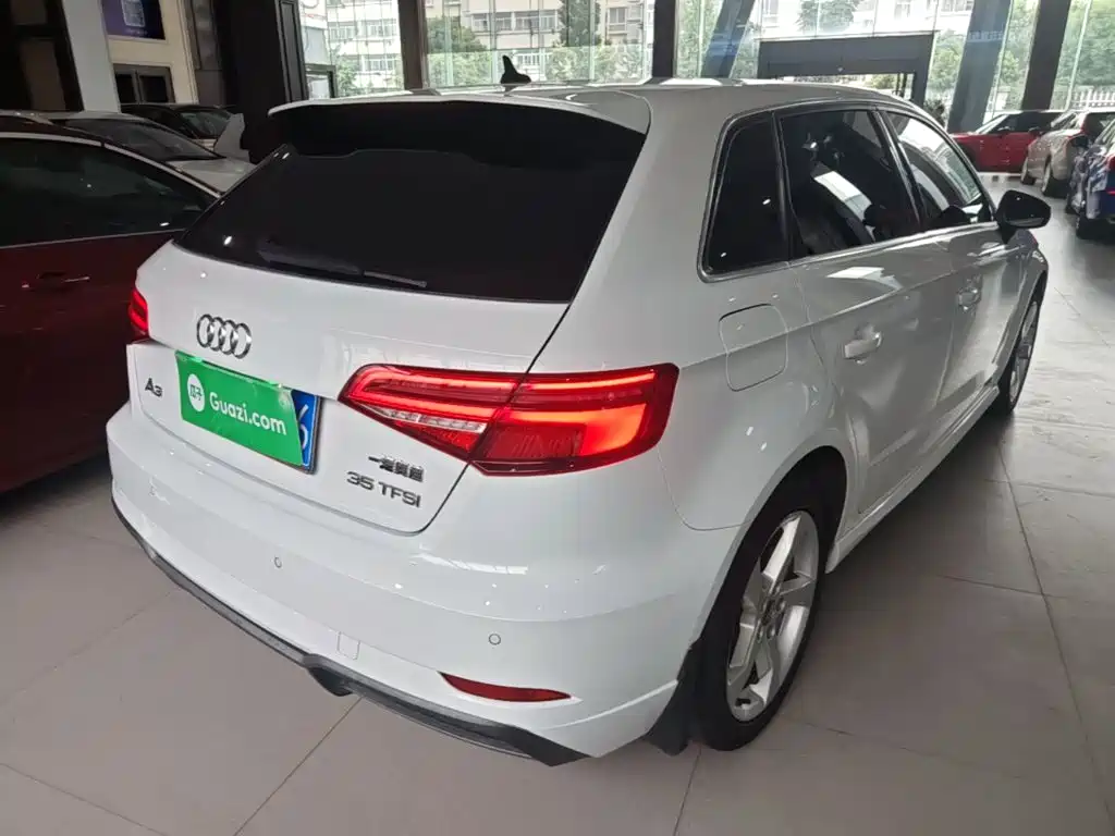 Фото 7 - Audi A3