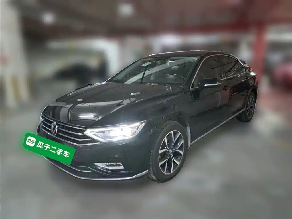 Volkswagen Magotan 2020 330TSI DSG Leading фото 2