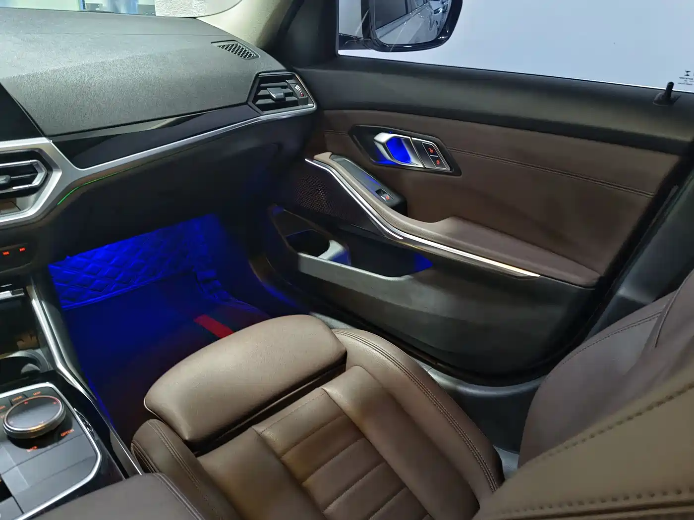 BMW 3 Series 2020 320Li M Sport Package фото 10