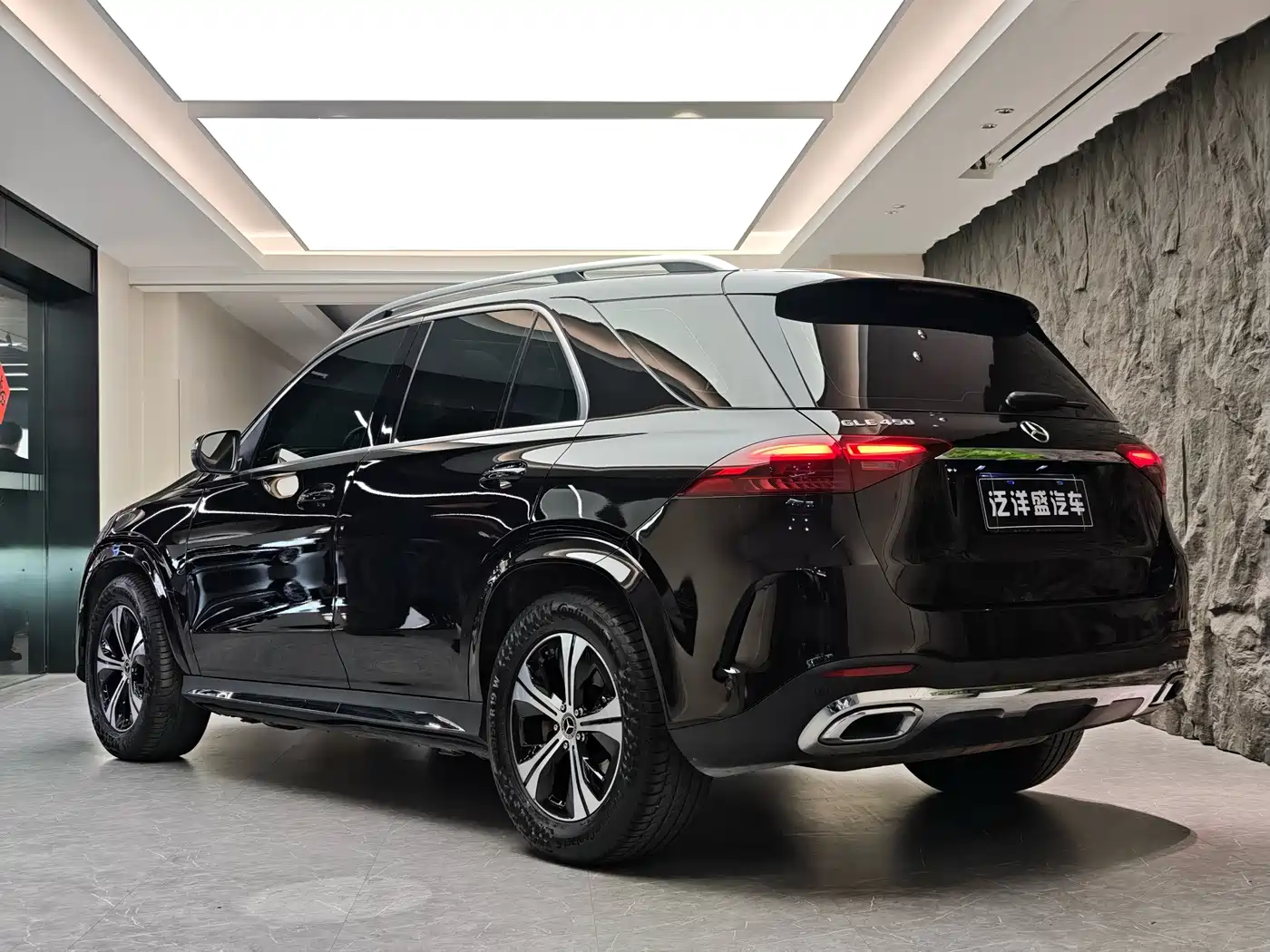 Mercedes-Benz GLE 2024 GLE 350 4MATIC Sport фото 12