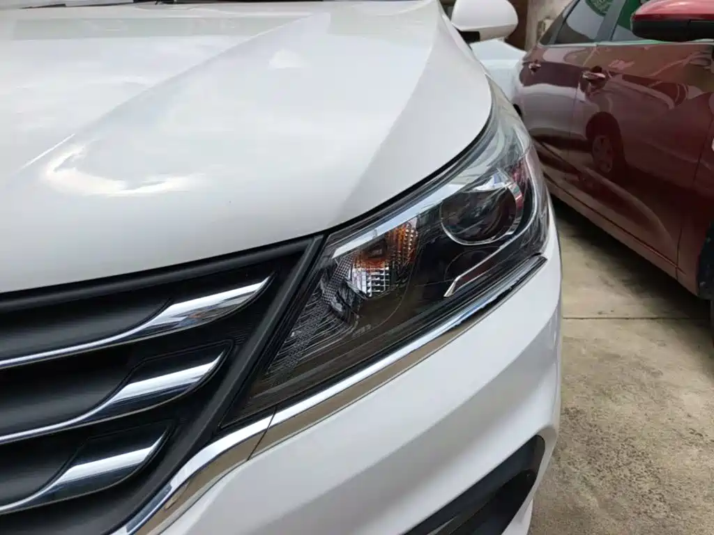 Baojun 310W 2021 2017 1.5L Manual Comfort China VI