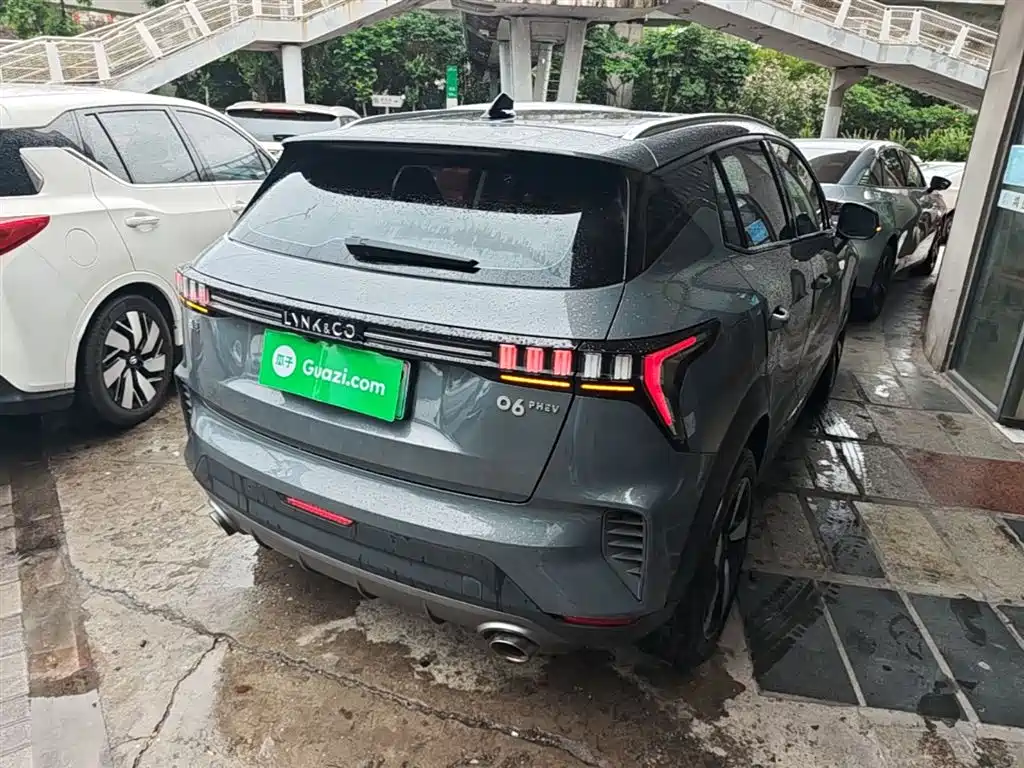 Lynk & Co 06 EM-P 2020 PHEV Plus фото 7