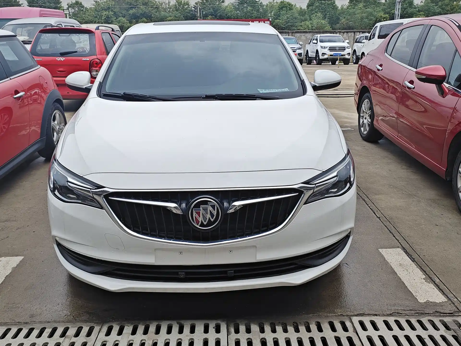 Фото 2 - Buick Excelle