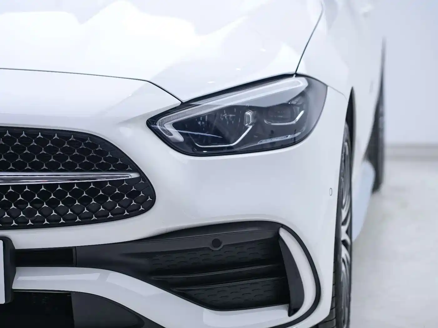 Mercedes-Benz C-Class 2024 Facelift C 260 L Sport фото 10