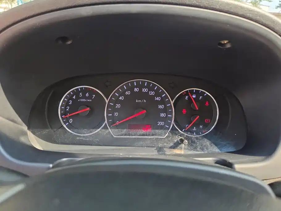 Changan Yuexiang V3 2014 2012 1.3L Manual Standard