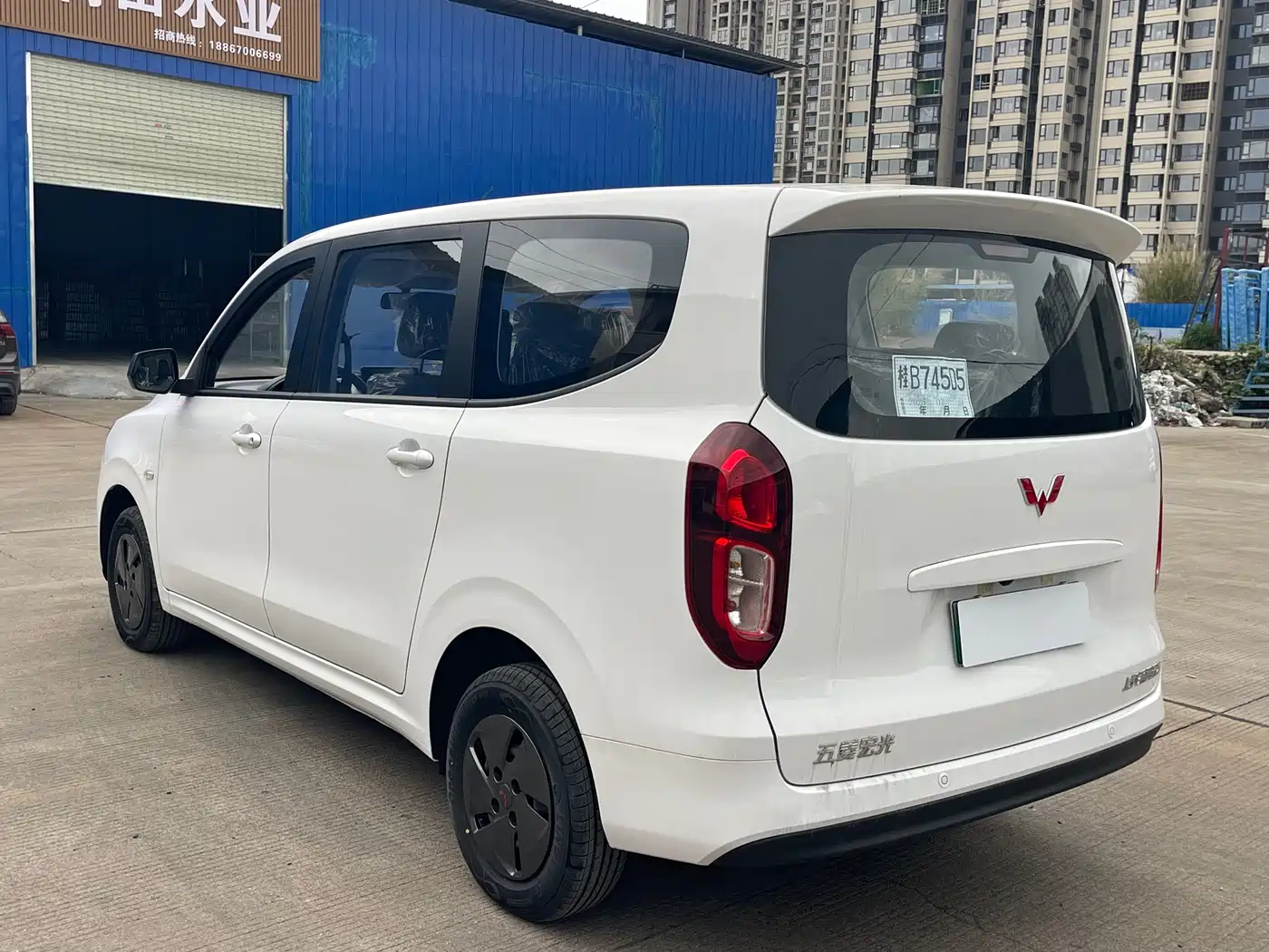Фото 6 - Wuling Motors Wuling Hongguang New Energy