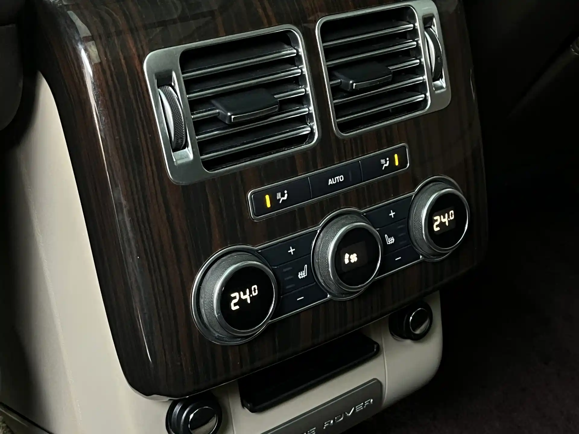 Фото 21 - Land Rover Range Rover