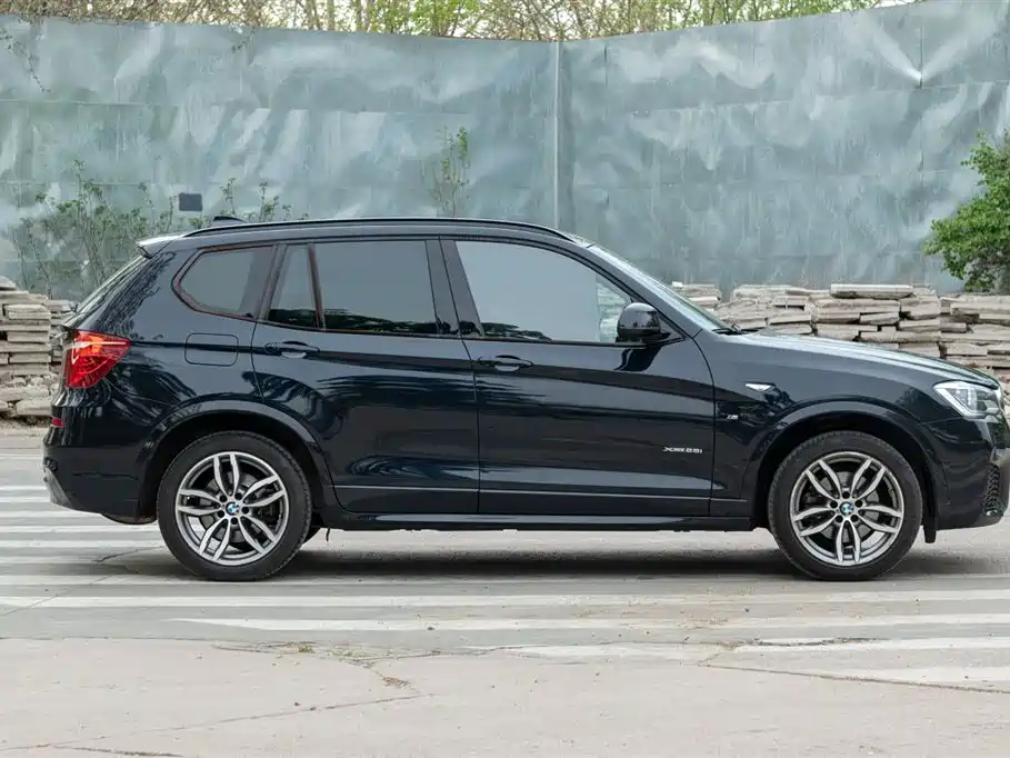 BMW X3 (Import) 2014 xDrive28i X Design Package фото 6
