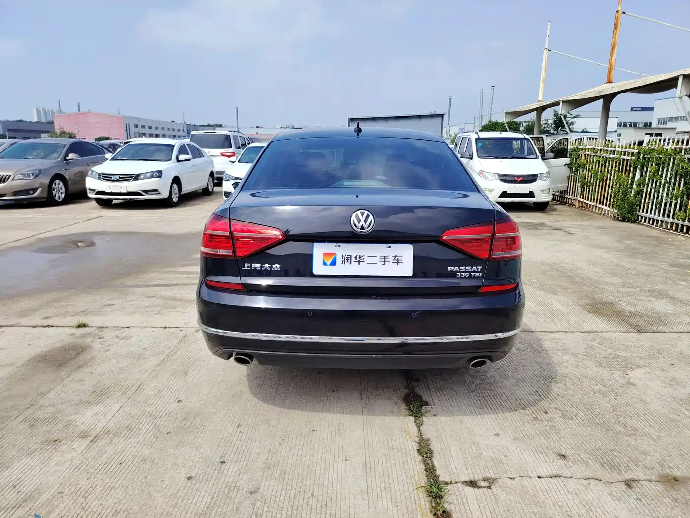 Volkswagen Passat 2017 330TSI DSG Prestige фото 11