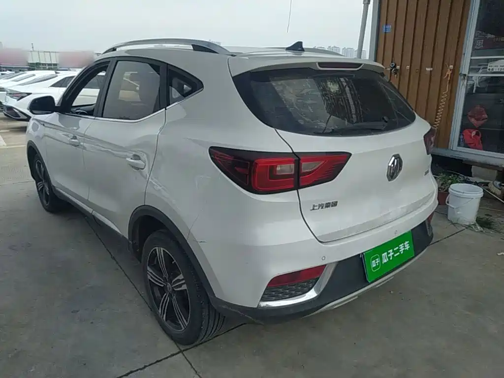 Фото 5 - MG ZS
