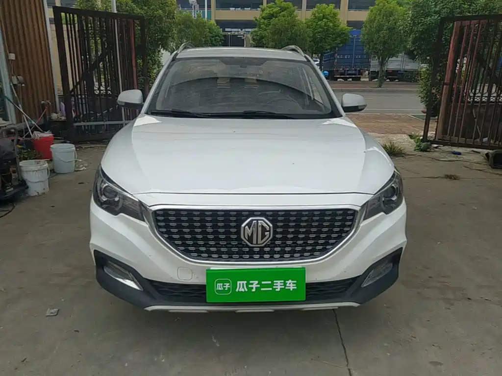 Фото 3 - MG ZS