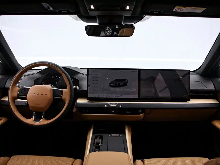Lexus ES 2026 2025 Model 300h Base Version