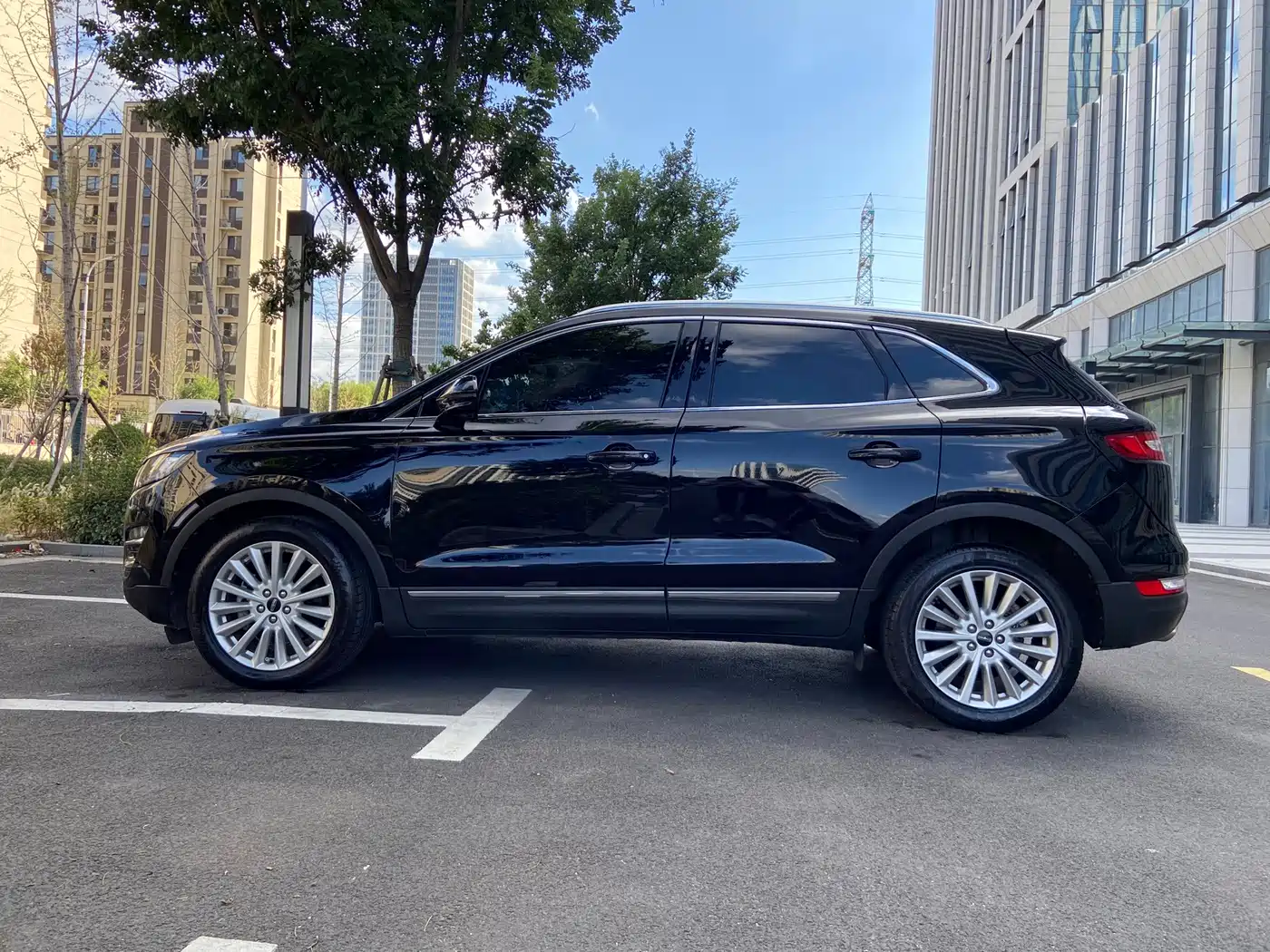 Lincoln MKC 2019 2019 2.0T 2WD Premium Edition China VI