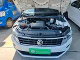 Фото 20 - Volkswagen Jetta