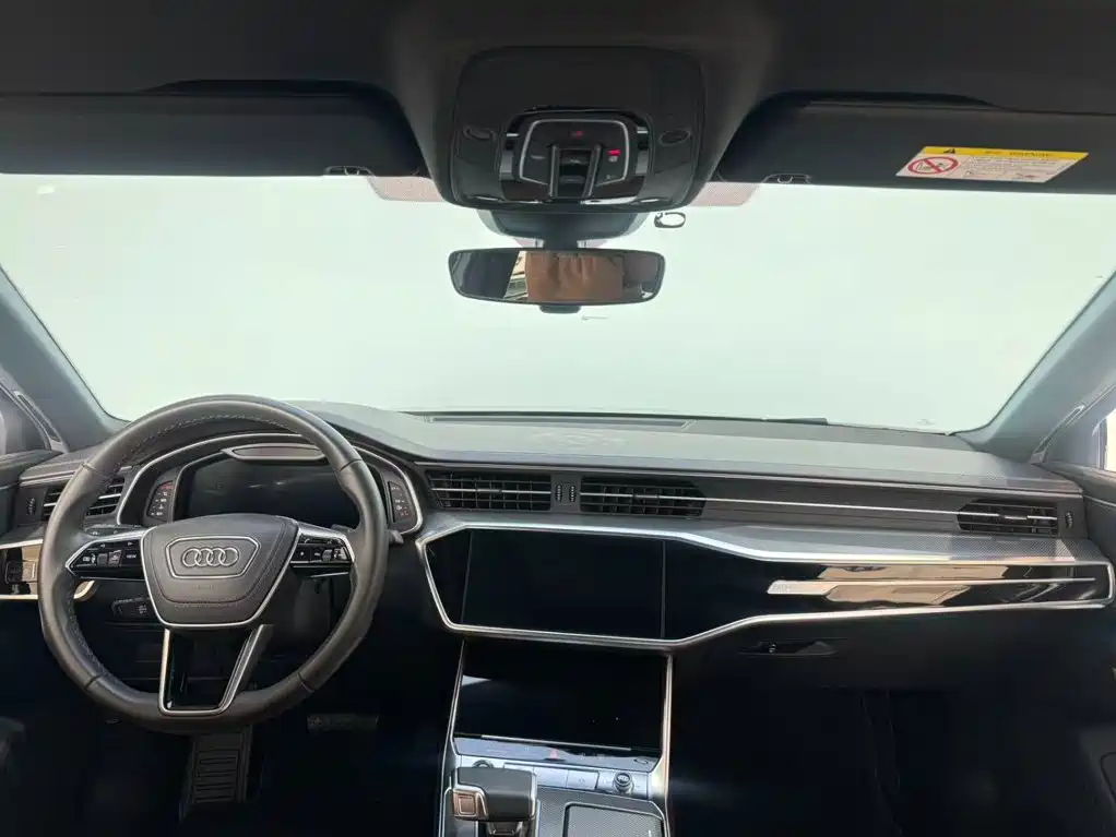 Photo 7 - Audi A6L